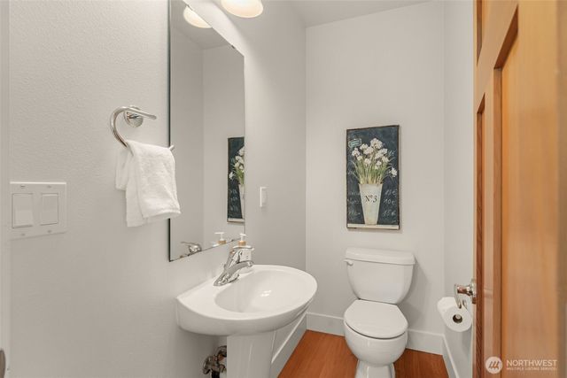 2815 24th Avenue S, Seattle, WA 98144