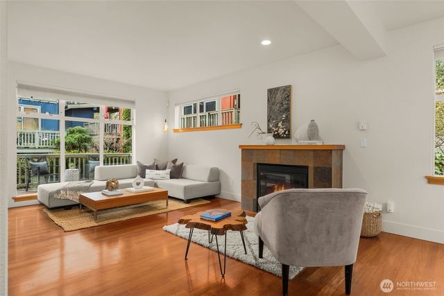 2815 24th Avenue S, Seattle, WA 98144