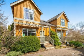 2815 24th Avenue S, Seattle, WA 98144