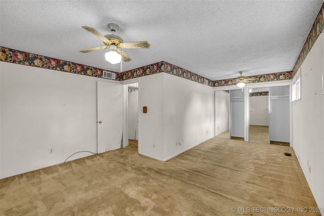 224 N 43rd Avenue, Tulsa, OK 74127