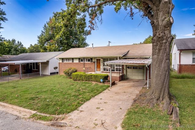 224 N 43rd Avenue, Tulsa, OK 74127