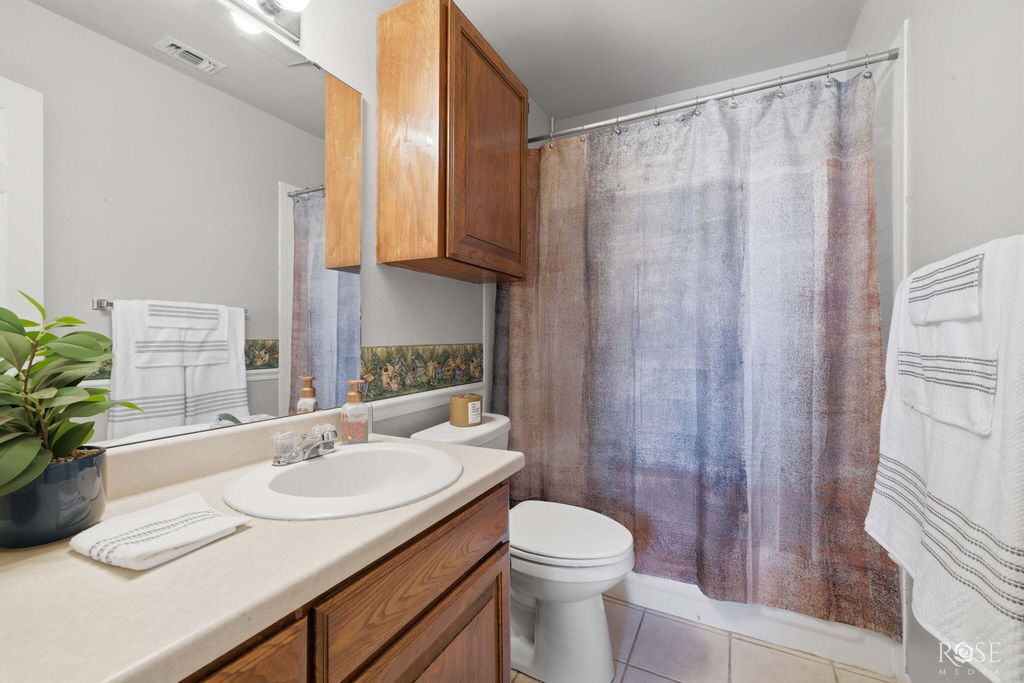 Image 16 of property listing at 36 Loch Lomond Road, San Angelo, TX 76901