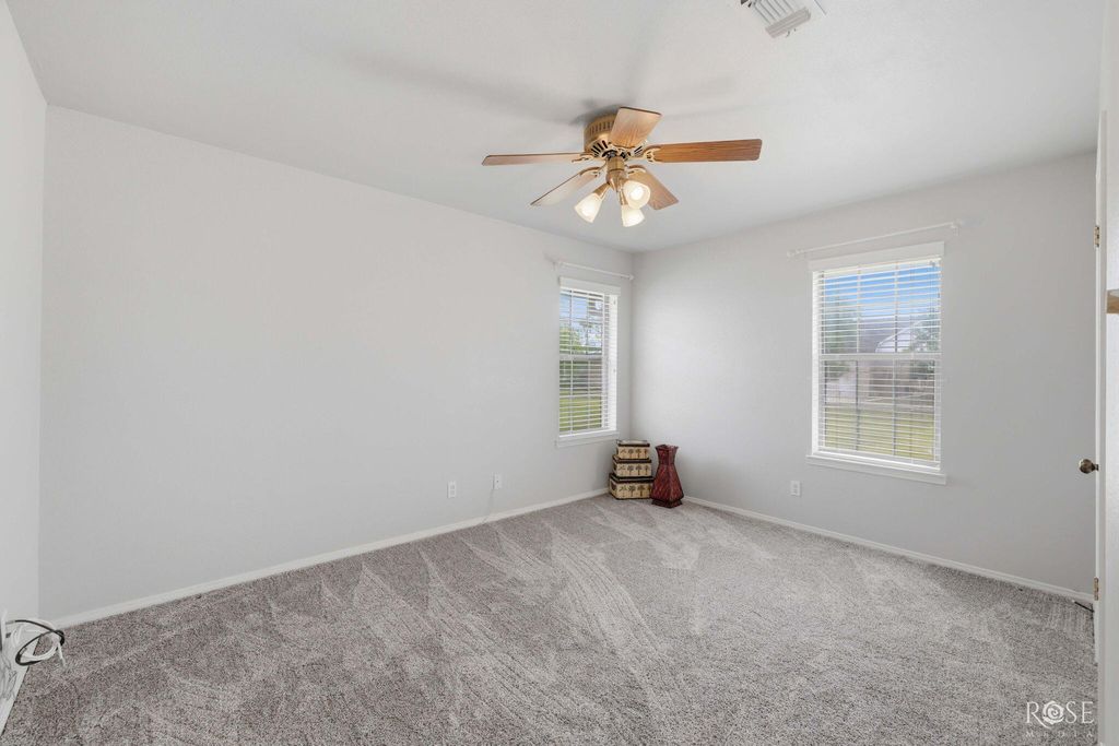 Image 26 of property listing at 36 Loch Lomond Road, San Angelo, TX 76901