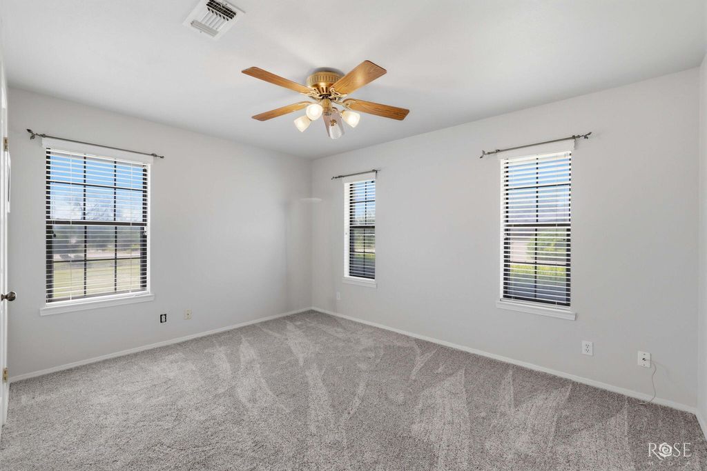 Image 29 of property listing at 36 Loch Lomond Road, San Angelo, TX 76901