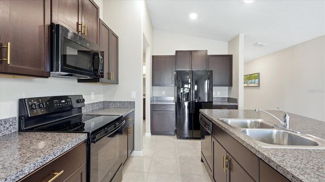 15455 BROAD BRUSH DRIVE, Sun City Center, FL 33573