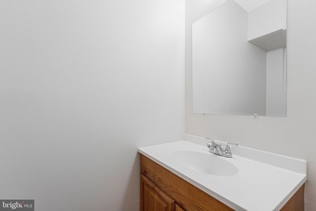 2202 SOUTHGATE SQ, Reston, VA 20191