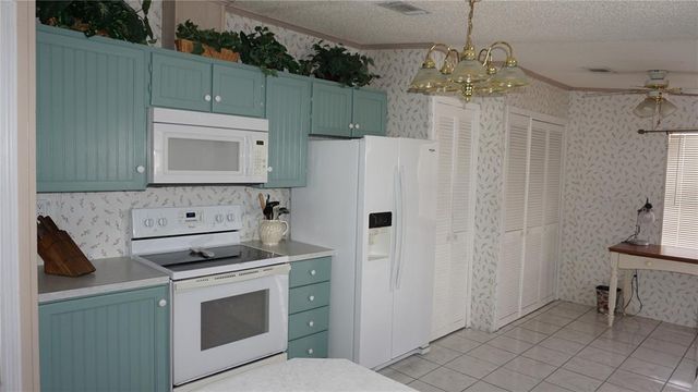 12023 LONGHORN DRIVE, Hudson, FL 34667