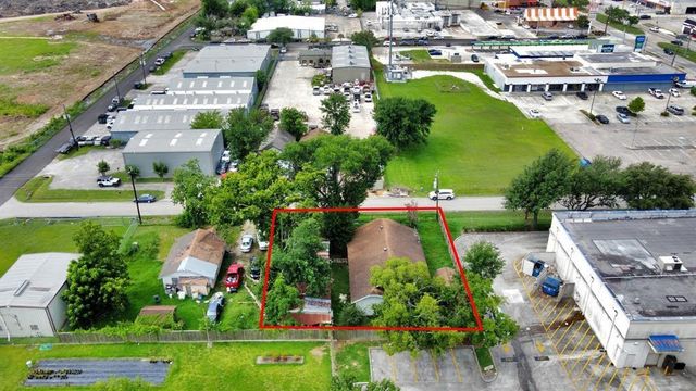 5618 Hardway Street, Houston, TX 77092