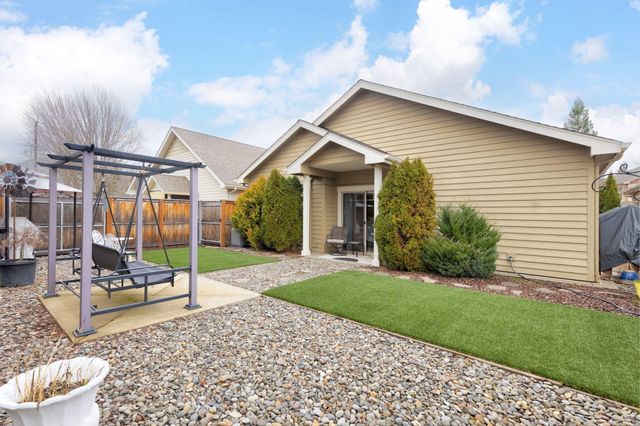 1110 Catherine Way, Grants Pass, OR 97526