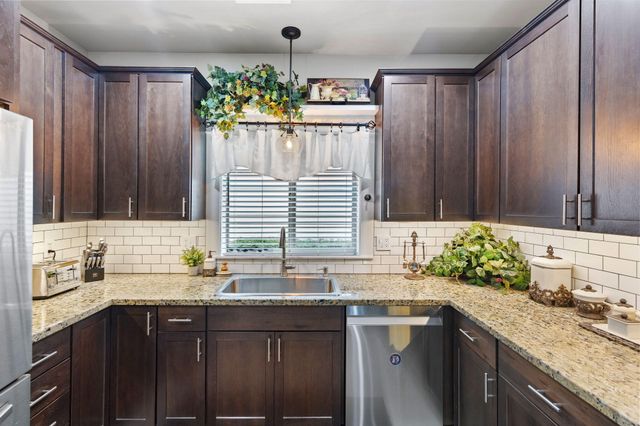 1110 Catherine Way, Grants Pass, OR 97526