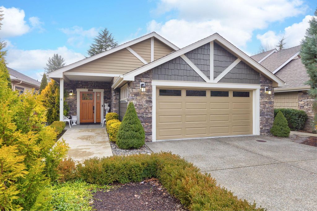 1110 Catherine Way, Grants Pass, OR 97526