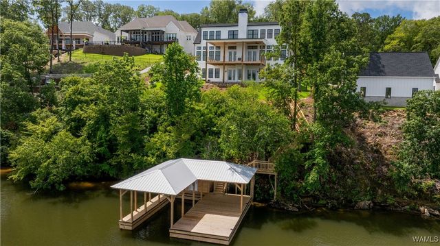 14898 Edgewater, Northport, AL 35475