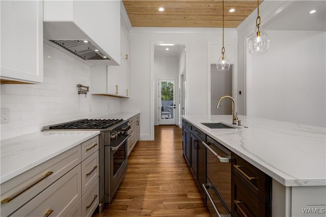 14898 Edgewater, Northport, AL 35475