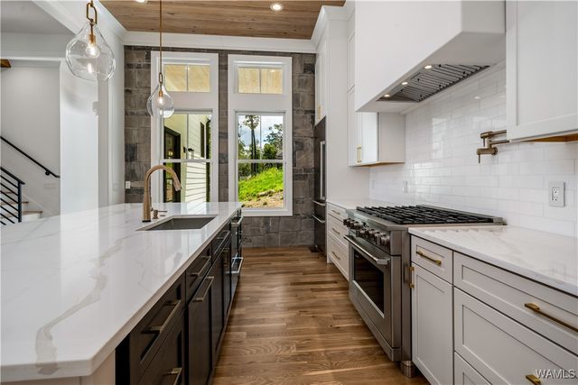 14898 Edgewater, Northport, AL 35475