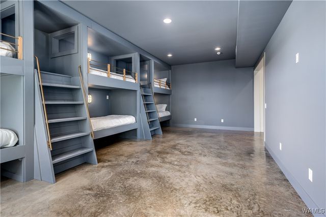 14898 Edgewater, Northport, AL 35475