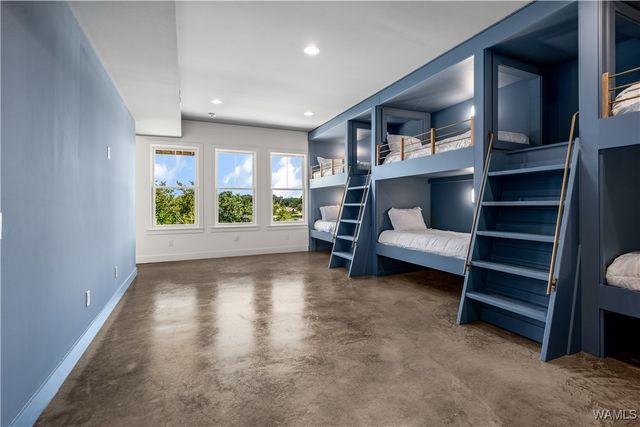 14898 Edgewater, Northport, AL 35475