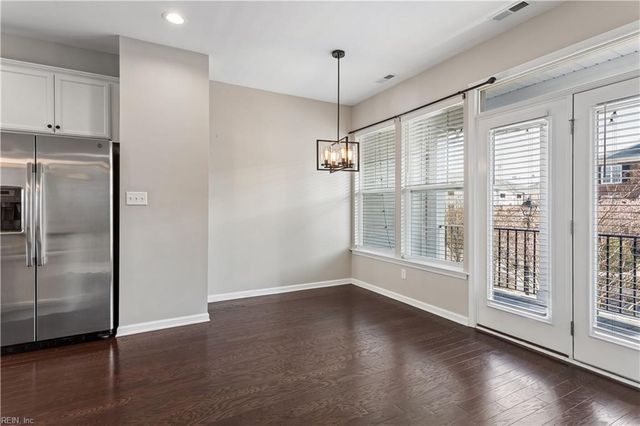 513 Violet CT, Newport News, VA 23602