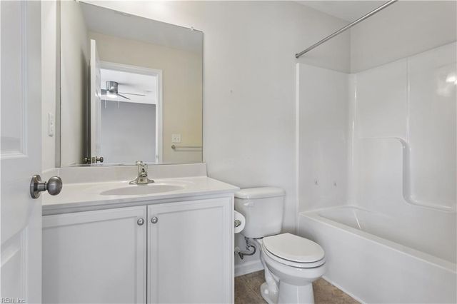 513 Violet CT, Newport News, VA 23602