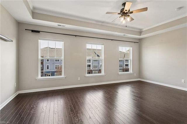 513 Violet CT, Newport News, VA 23602