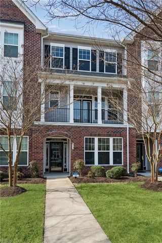 513 Violet CT, Newport News, VA 23602