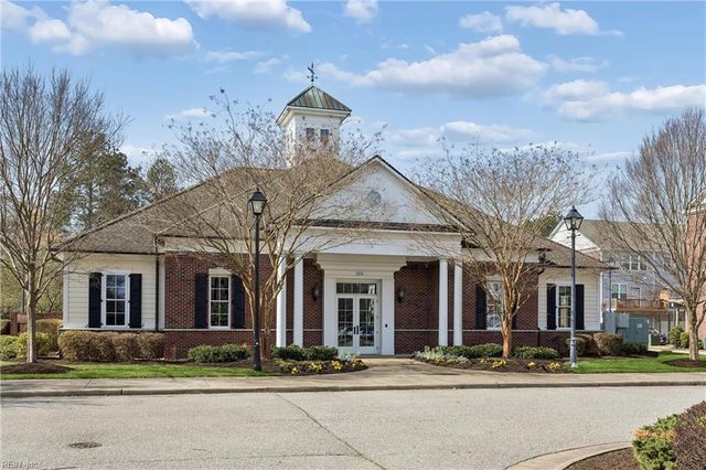 513 Violet CT, Newport News, VA 23602