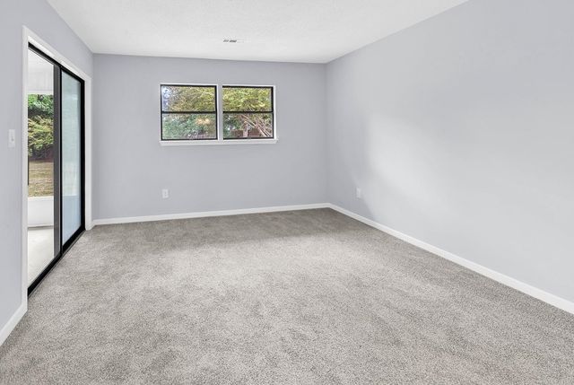 9614 Kings Grant Dr., Murrells Inlet, SC 29576