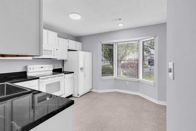 9614 Kings Grant Dr., Murrells Inlet, SC 29576