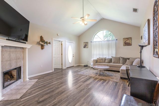 36059 Cheray Dr, Denham Springs, LA 70706