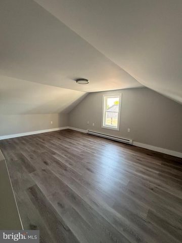 421 DIVISION ST, Trenton, NJ 08611
