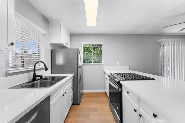 755 Gaviota Avenue, Long Beach, CA 90813