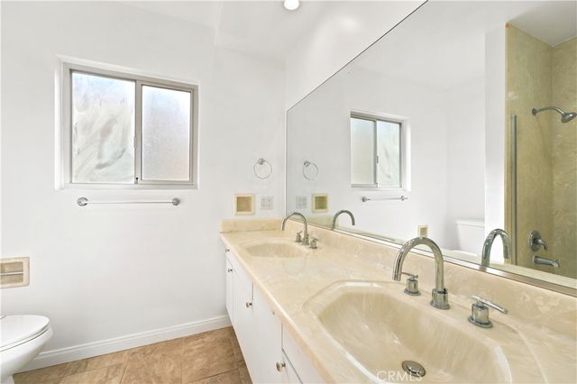 20232 Gifford Street, Winnetka, CA 91306