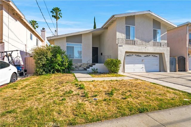 20232 Gifford Street, Winnetka, CA 91306