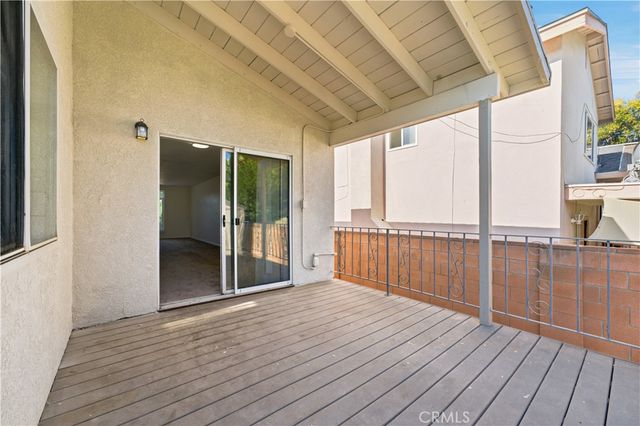 20232 Gifford Street, Winnetka, CA 91306