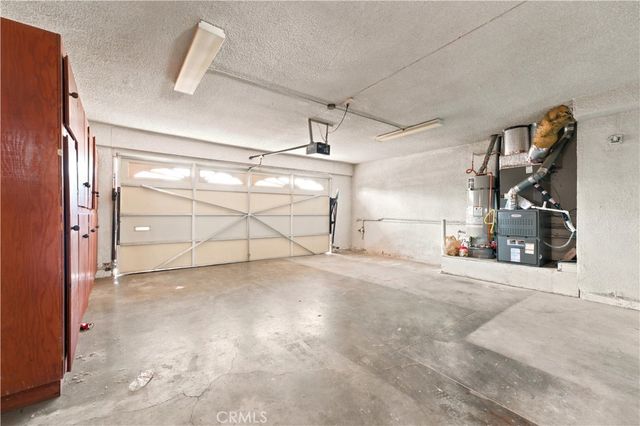 20232 Gifford Street, Winnetka, CA 91306