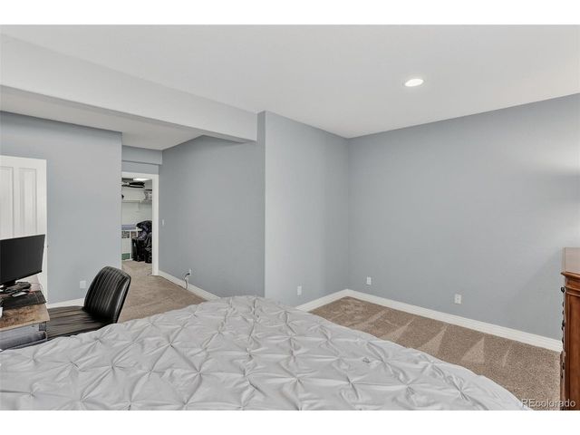 56 Blue Heron Dr, Thornton, CO 80241