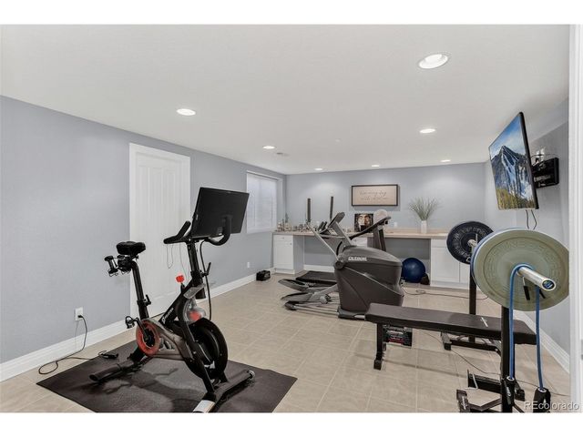 56 Blue Heron Dr, Thornton, CO 80241