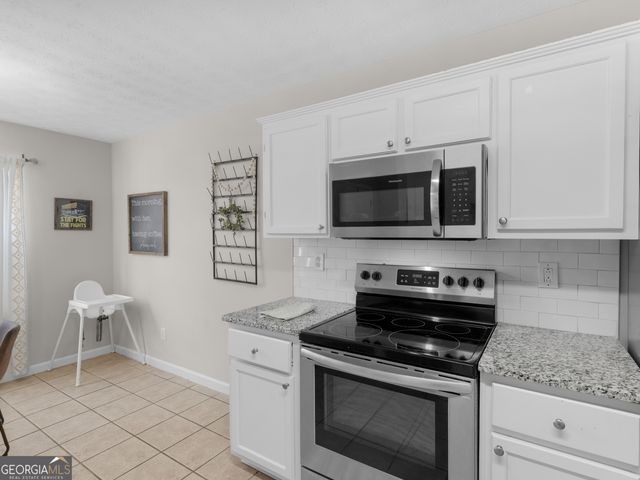 479 Lakeshore Drive, Stockbridge, GA 30281