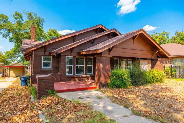 817 Marion Avenue, Fort Worth, TX 76104