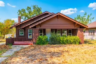 817 Marion Avenue, Fort Worth, TX 76104