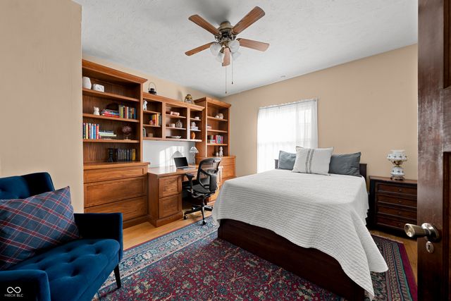 2706 W Petty Road, Muncie, IN 47304