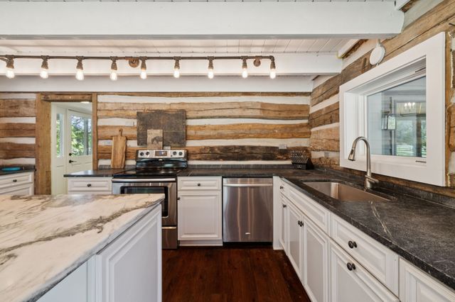 2060 Old Hillsboro Rd, Franklin, TN 37064