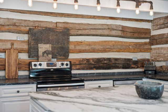 2060 Old Hillsboro Rd, Franklin, TN 37064