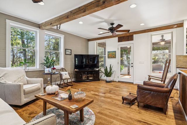 2060 Old Hillsboro Rd, Franklin, TN 37064