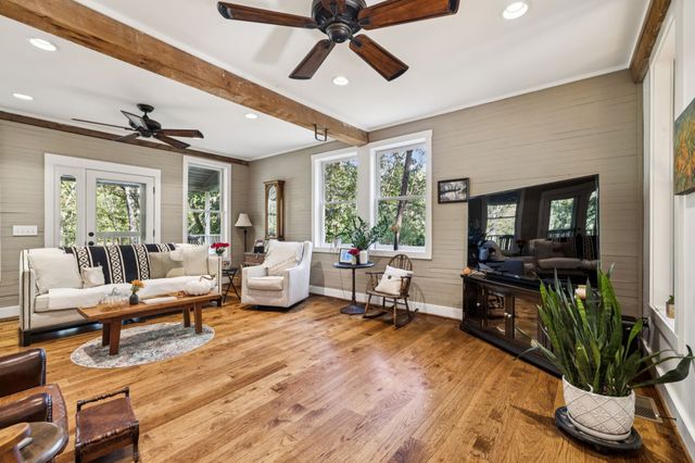 2060 Old Hillsboro Rd, Franklin, TN 37064