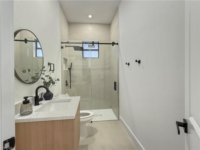 4687 14th AVE SE, Naples, FL 34117