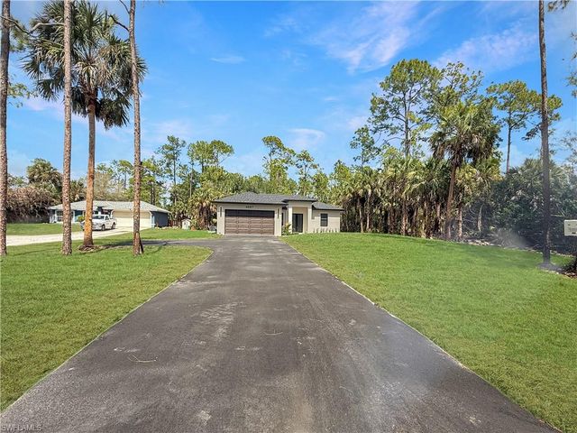 4687 14th AVE SE, Naples, FL 34117