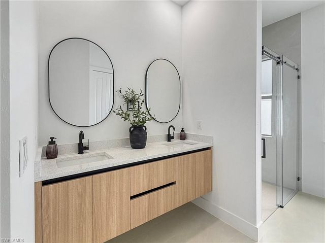 4687 14th AVE SE, Naples, FL 34117