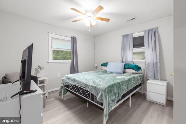 343 FOREST LANE RD, Fredericksburg, VA 22405