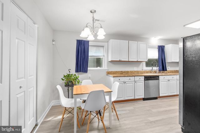 343 FOREST LANE RD, Fredericksburg, VA 22405