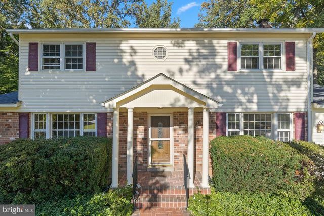 6814 GREY FOX DR, Springfield, VA 22152